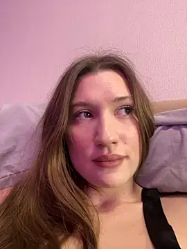 Larisa_Craft's cam snapshot