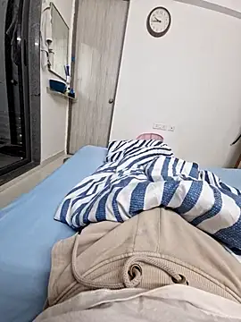 vivanpraj999 live sex cam