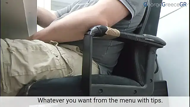 GeorgeGreeceGR's cam snapshot