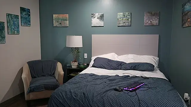 Fuck-Buddy-4U's cam snapshot