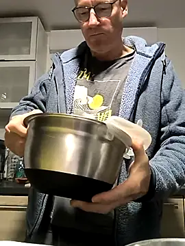 bogland33's cam snapshot