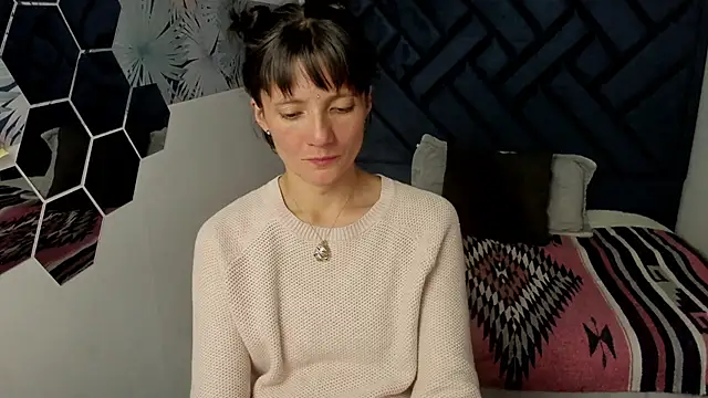 Valery_More__'s cam snapshot