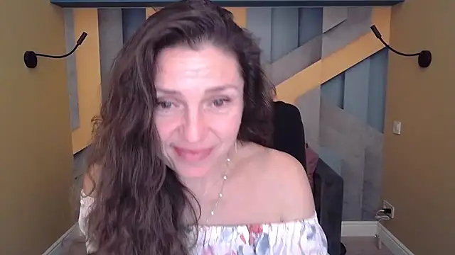 EllaLong's cam snapshot