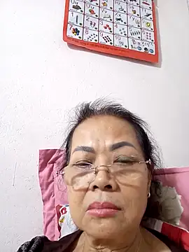 Hotestlove live sex cam