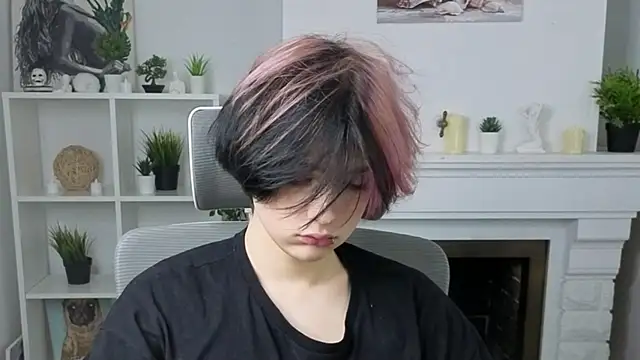 Justin_Care live sex cam