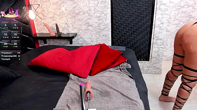 IVISBOUNCYASS's cam snapshot