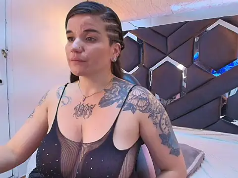 cataleya_sambrano's cam snapshot