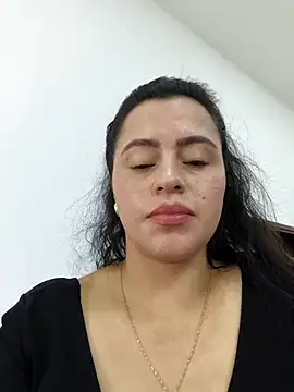 ALEJA__22's cam snapshot