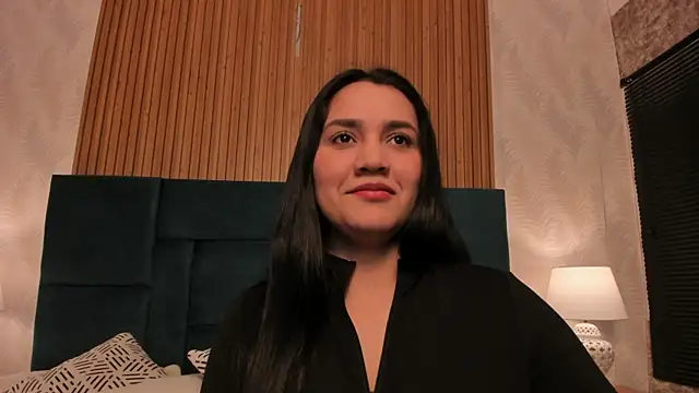 Kareena_chopra's cam snapshot