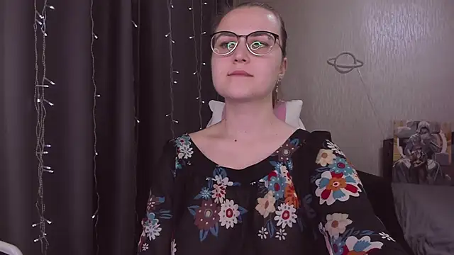 MissBrightShine's cam snapshot