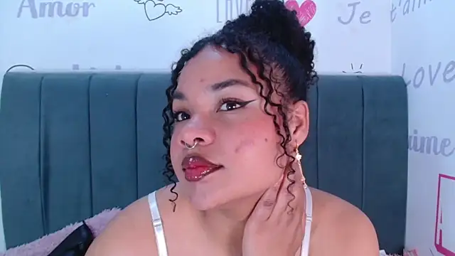 KittyBrookex's cam snapshot