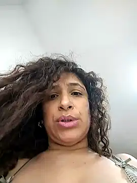 divabella_'s cam snapshot