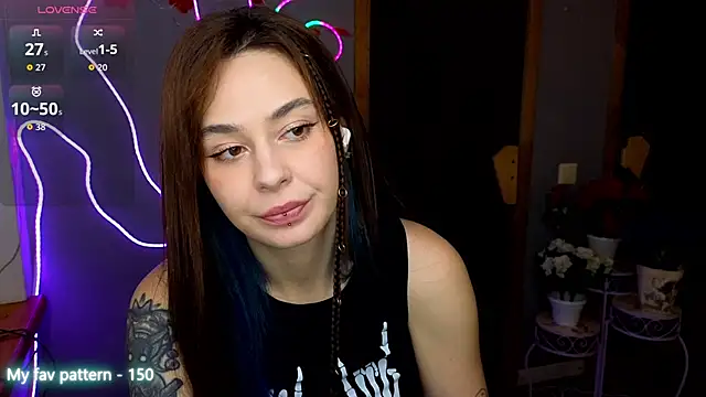 Miss_Fortuna's cam snapshot