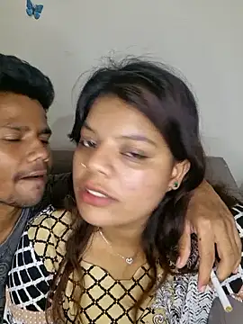 kajal77715 live sex cam