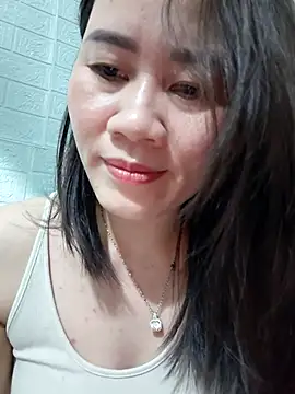 Singlemom69x's cam snapshot