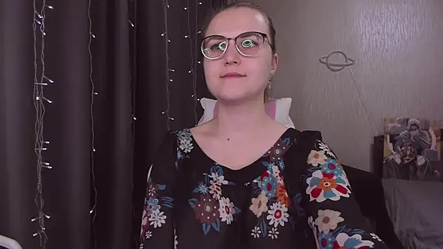 MissBrightShine's cam snapshot