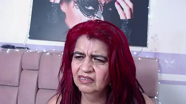 RoxetteMature live sex cam