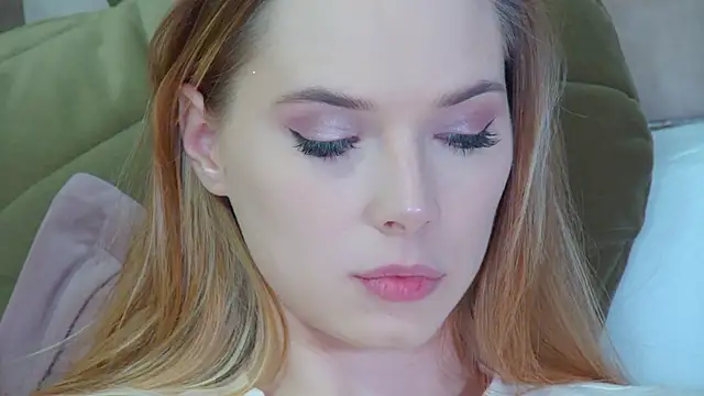 GentleRossi live sex cam