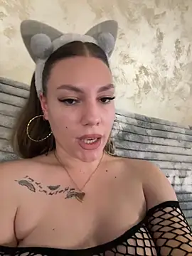 KittenKarlla's cam snapshot