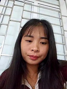 Squirrel-Pear's cam snapshot