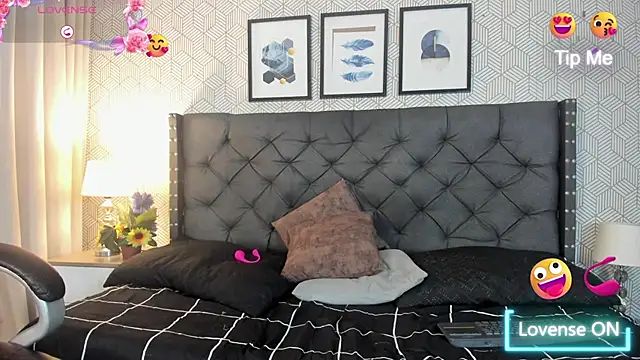 valentina__desire's cam snapshot