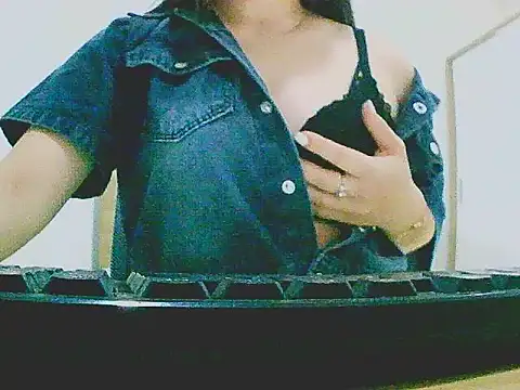 _Jerry18_'s cam snapshot