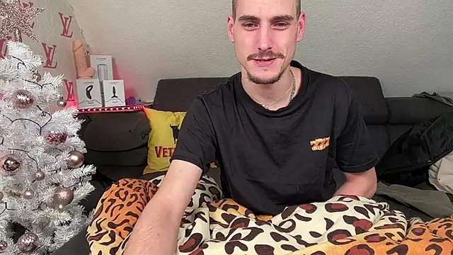 Cookieboy88 live sex cam