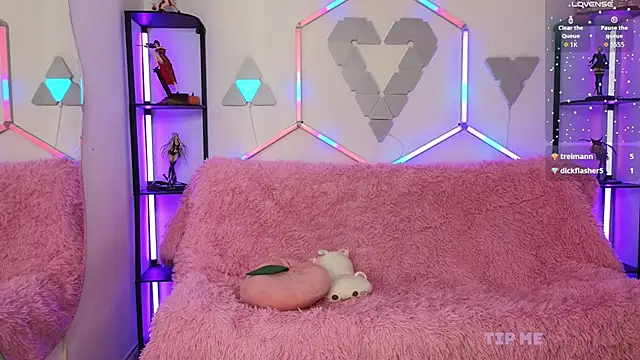 littlevixen18's cam snapshot