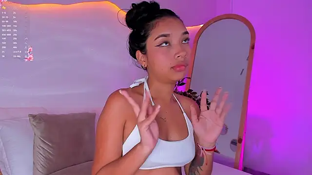 MissPocahontass's cam snapshot