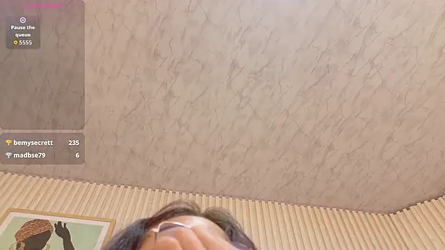 Abrilmirren's cam snapshot