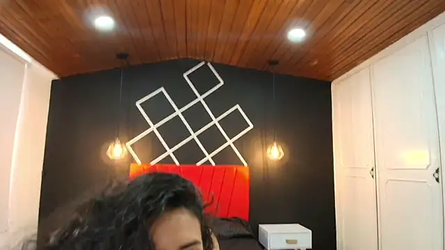 Logan_Chloe's cam snapshot