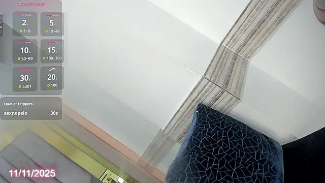 nayshalopestss live sex cam