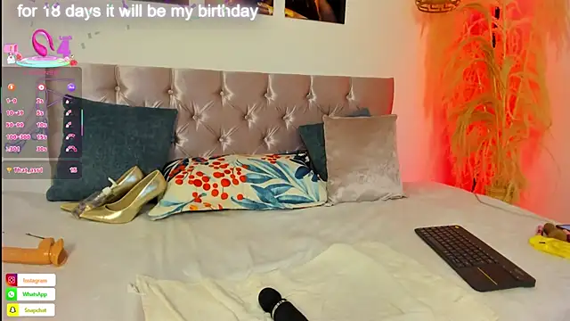 alanavega11's cam snapshot