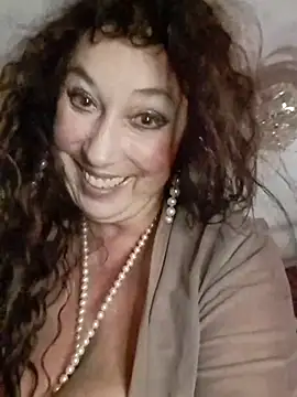 GypsyEsmeralda live sex cam