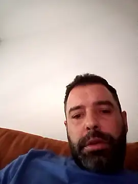 Feistysausage live sex cam