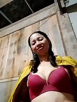 TRIEUTRIEU20's cam snapshot