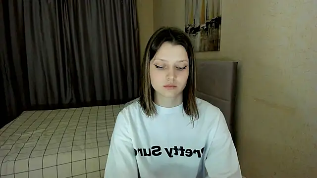 SoniNesti live sex cam