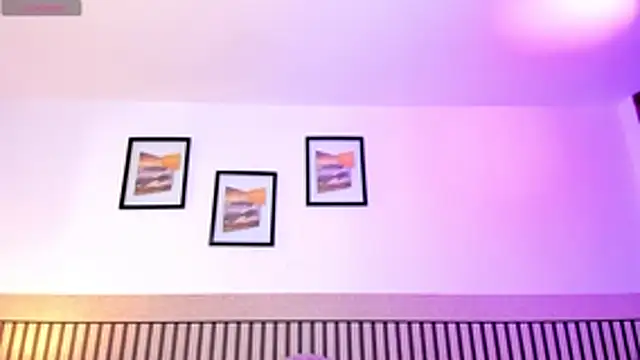 Lucy_Milf_68's cam snapshot