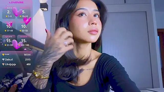 Mia_Tin's cam snapshot