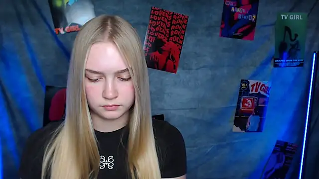 MademoiselleCl's cam snapshot