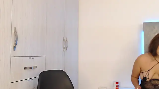 Dulce_pleasure's cam snapshot