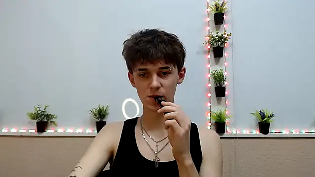 Hoot_Dude_ live sex cam