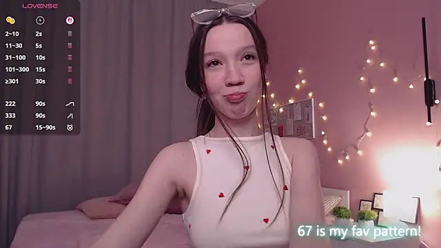 Shriya_Sarann live sex cam