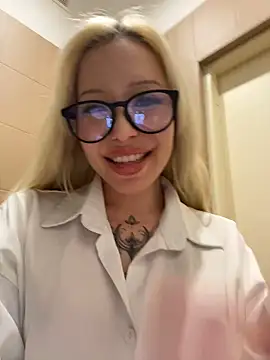 babydolll live sex cam