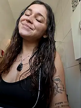 luuhcat09's cam snapshot