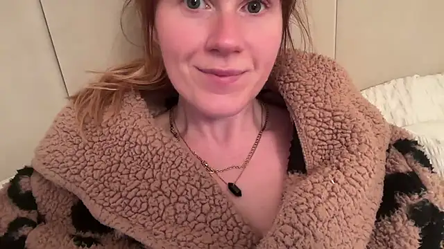 redheadrosie69's cam snapshot