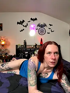 ScarletPanes's cam snapshot