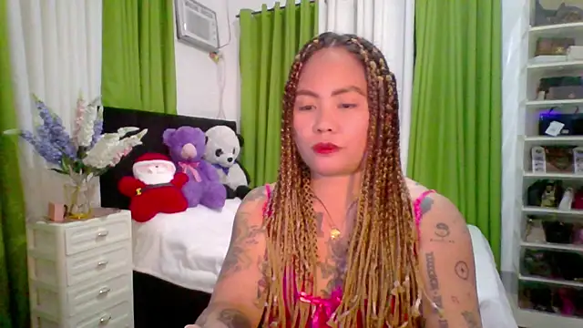 EstellaStarXxx's cam snapshot