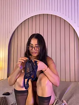 maria_gil's cam snapshot