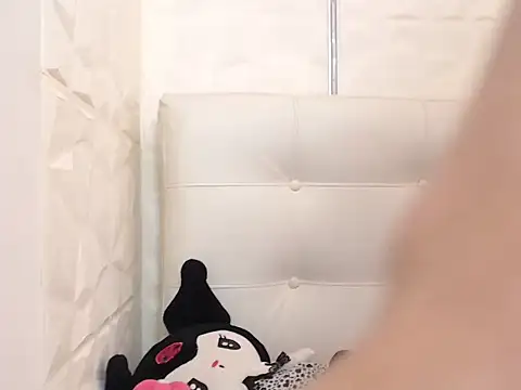 Luna_Romantic's cam snapshot